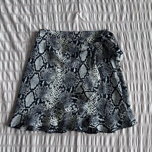 Nasty Gal Snake Print Wrap Mini Skirt (0)